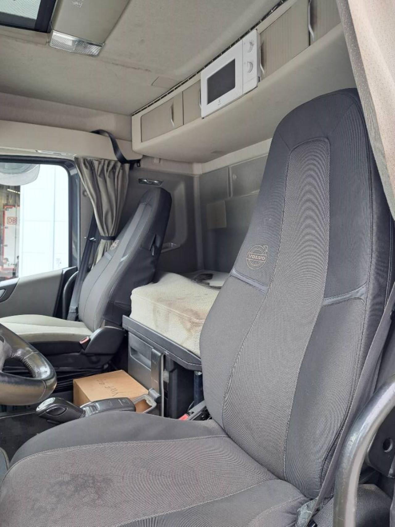 Volvo FH 16 550 Recodrive 2018 - Krok/Lastväxlare