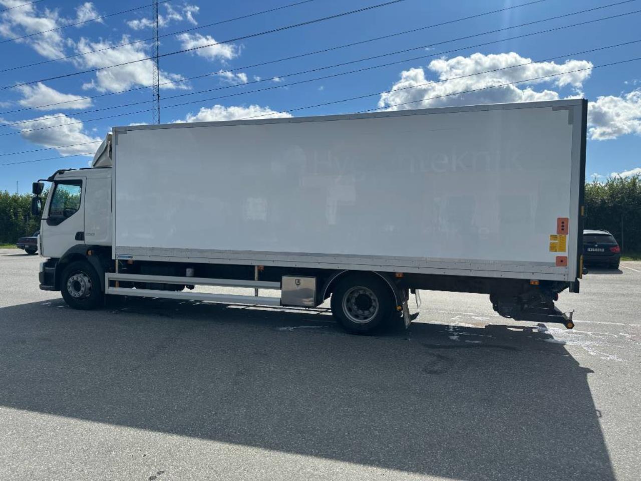 Volvo FL 250 Skåpbil 18 ton 2019 - Skåp