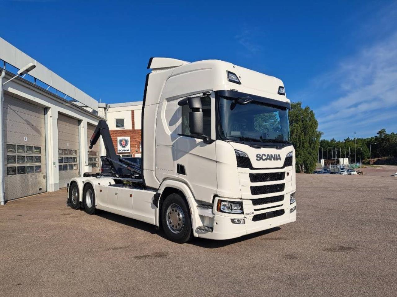 Scania R 560 6X2*4 HIAB 2025 - Krok/Lastväxlare