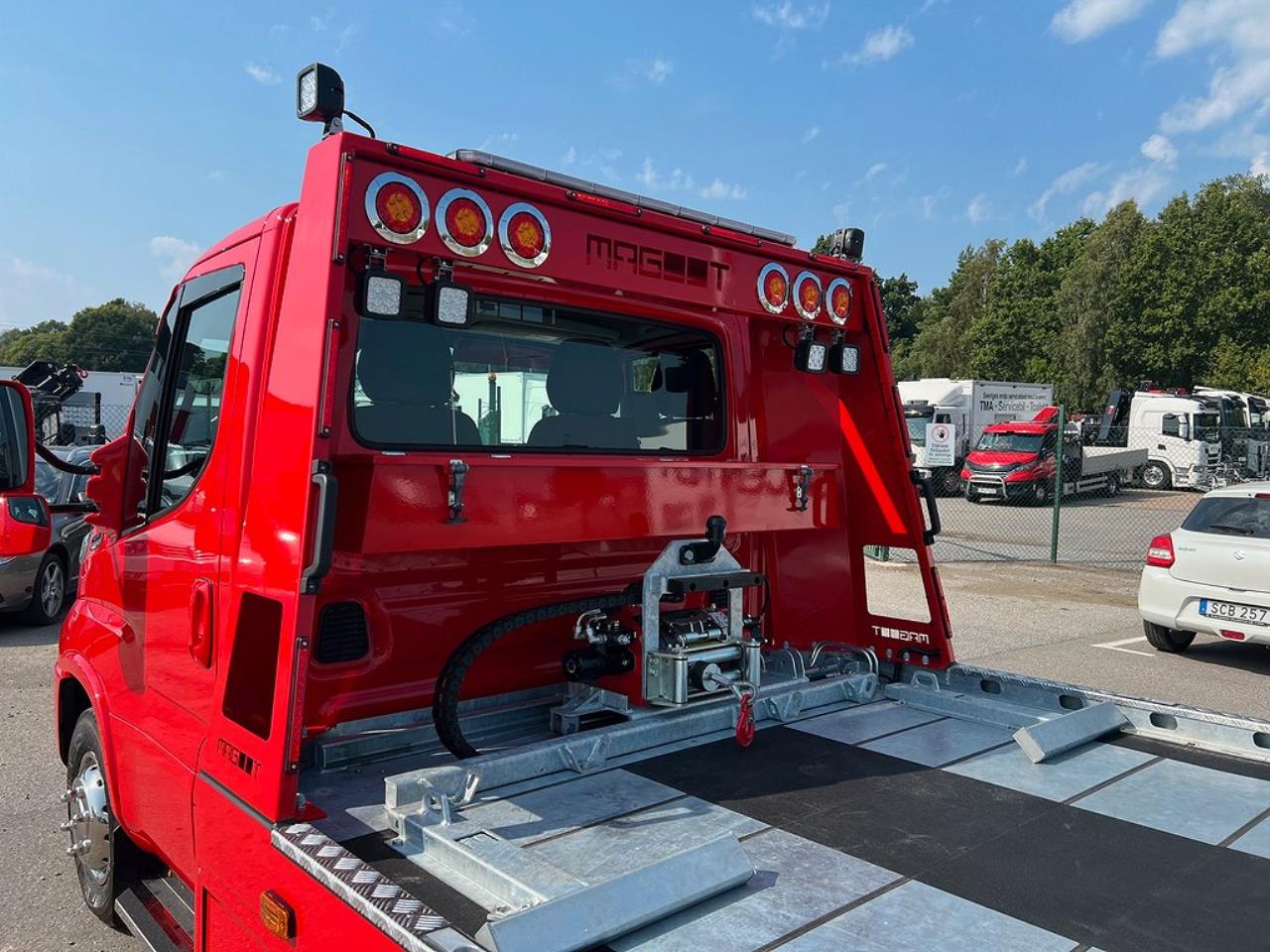 Iveco Daily 72C18 Bärgningsbil Automat Fullutrustad 2025 - Bärgningsbil