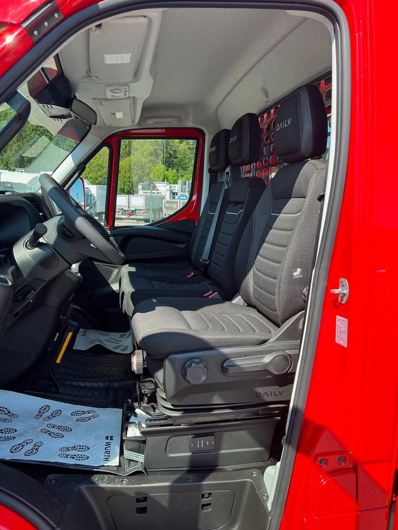 Iveco Daily 72C18 Bärgningsbil Automat Fullutrustad 2025 - Bärgningsbil