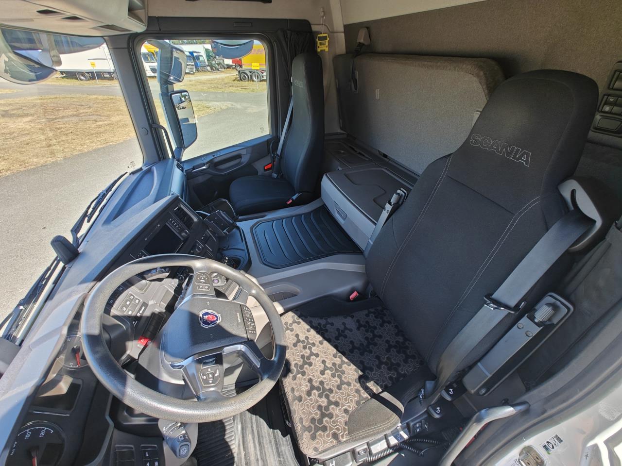 SCANIA P410 2019 - Skåp