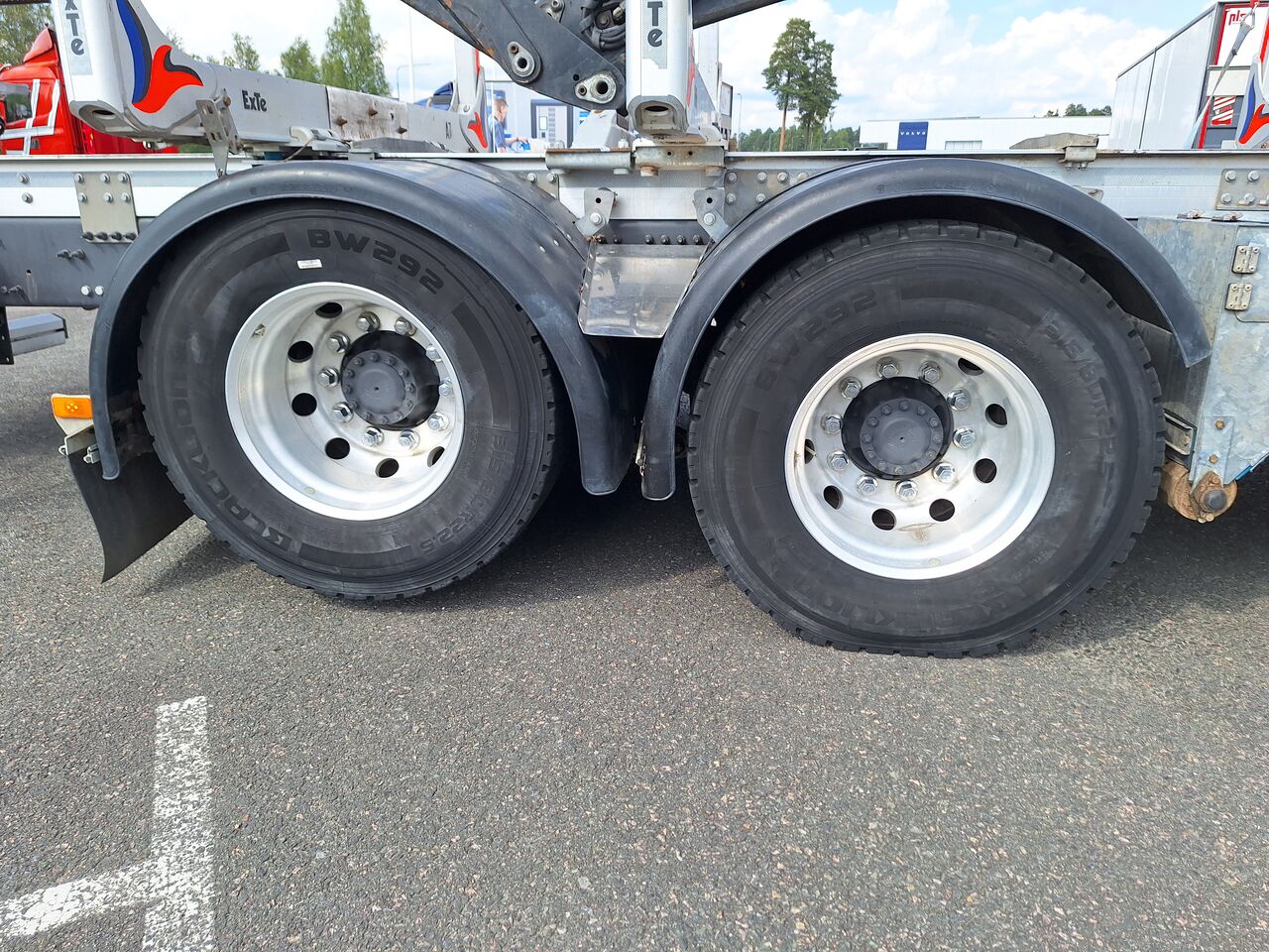 Volvo FH16 6x4 Timmerbil med Kran 2023 - Timmer