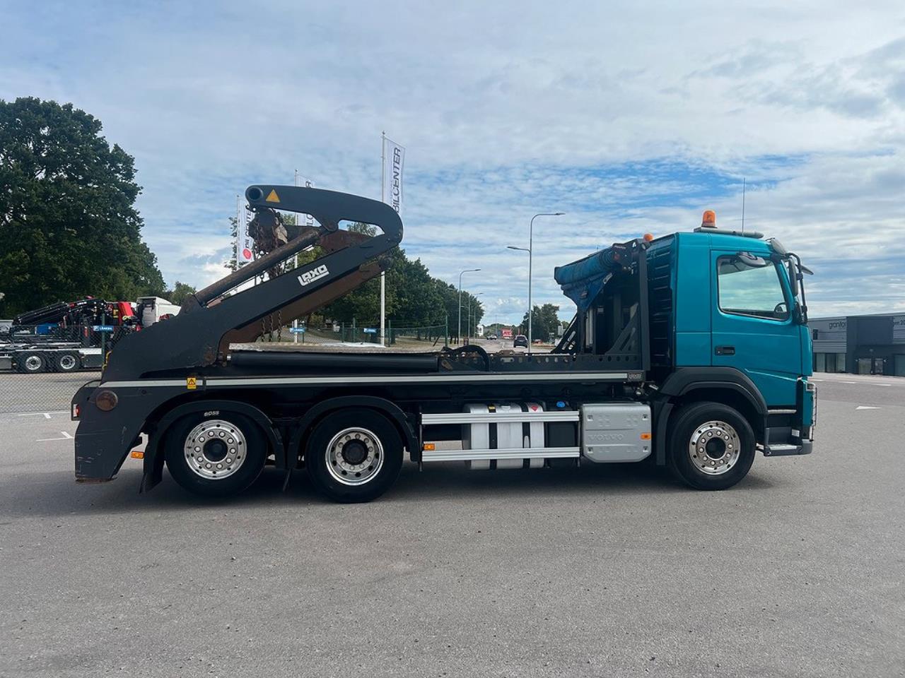 Volvo FM 410 6x2*4 Liftdumper Laxo med rotator Euro 6 2015 - Växelflak