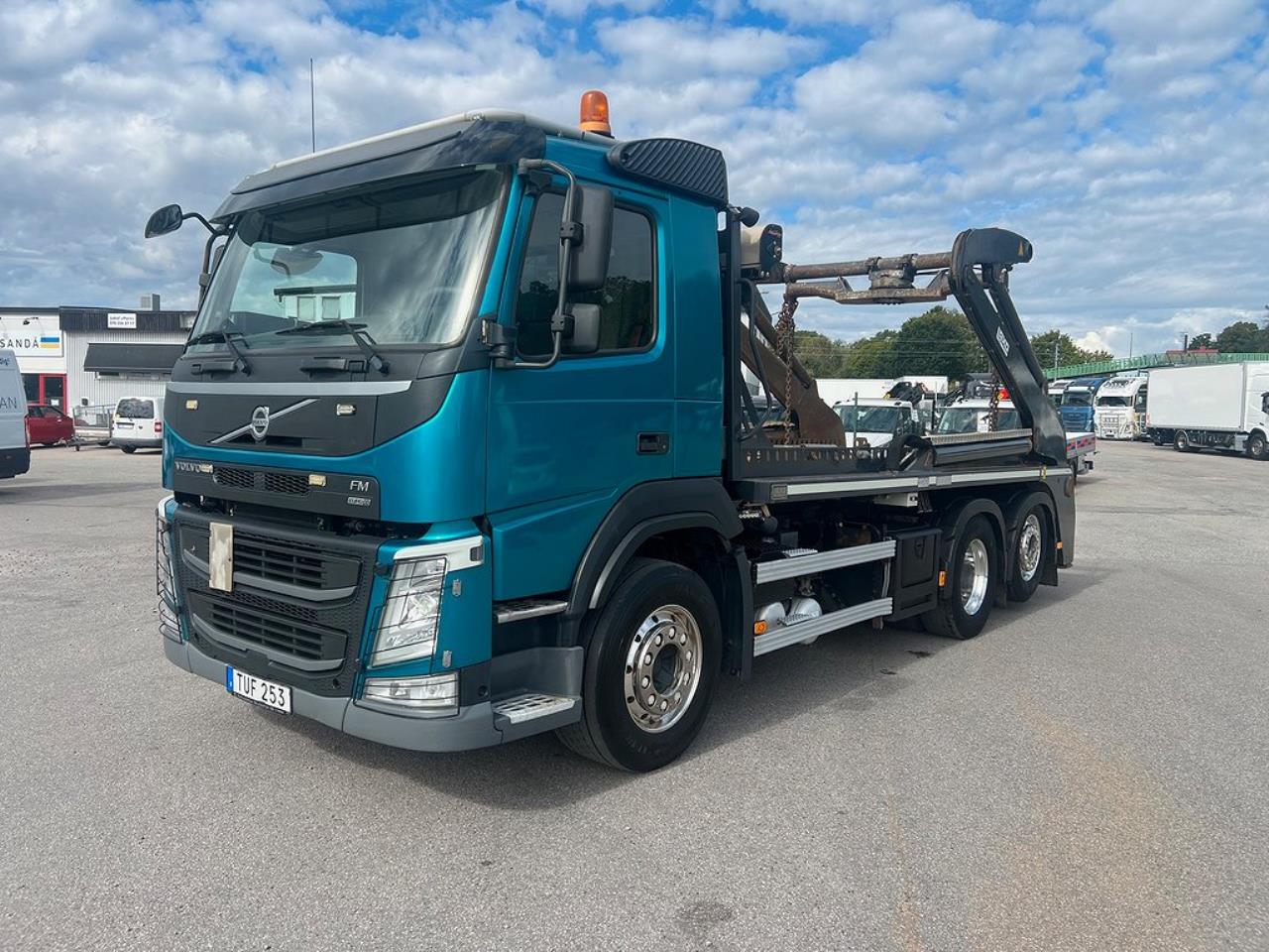 Volvo FM 410 6x2*4 Liftdumper Laxo med rotator Euro 6 2015 - Växelflak