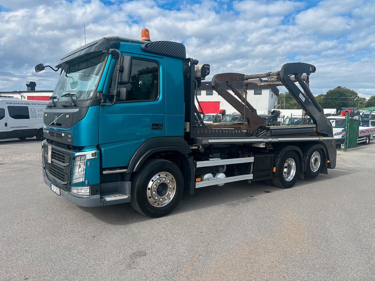 Volvo FM 410 6x2*4 Liftdumper Laxo med rotator Euro 6 2015 - Växelflak