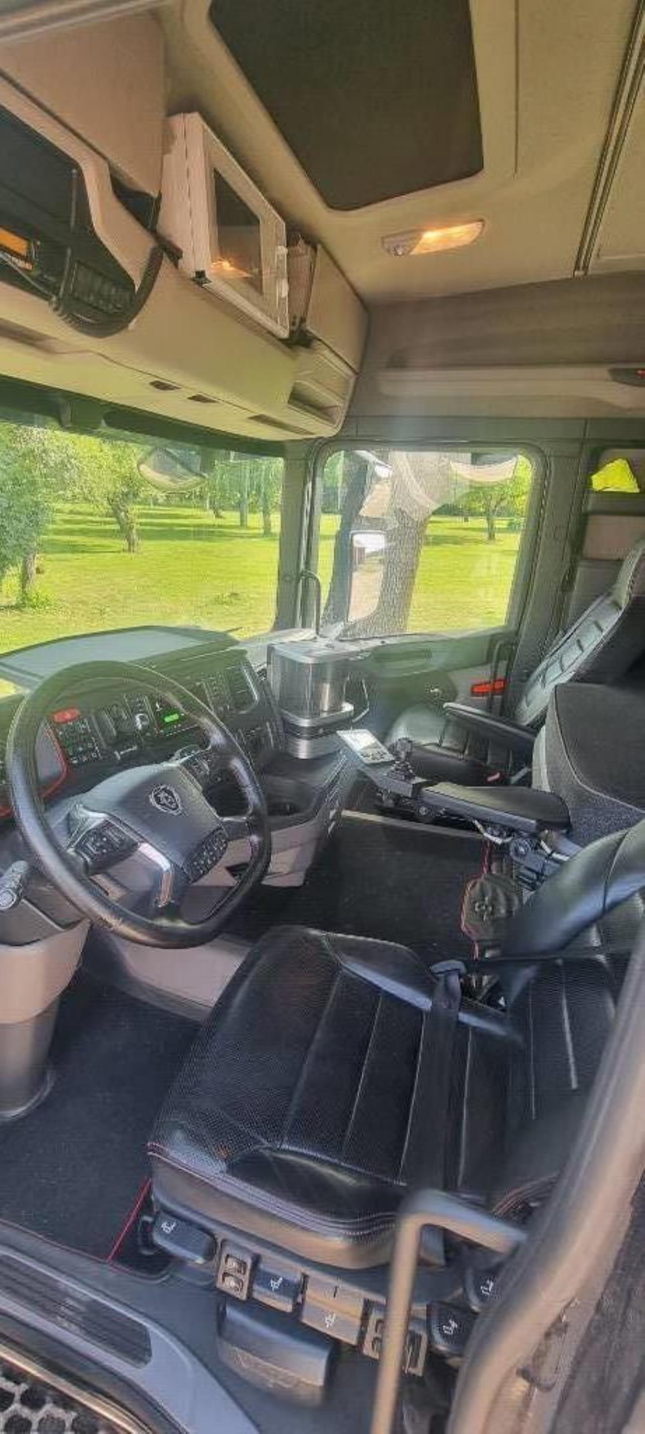 Scania R660 2022 - Krok/Lastväxlare