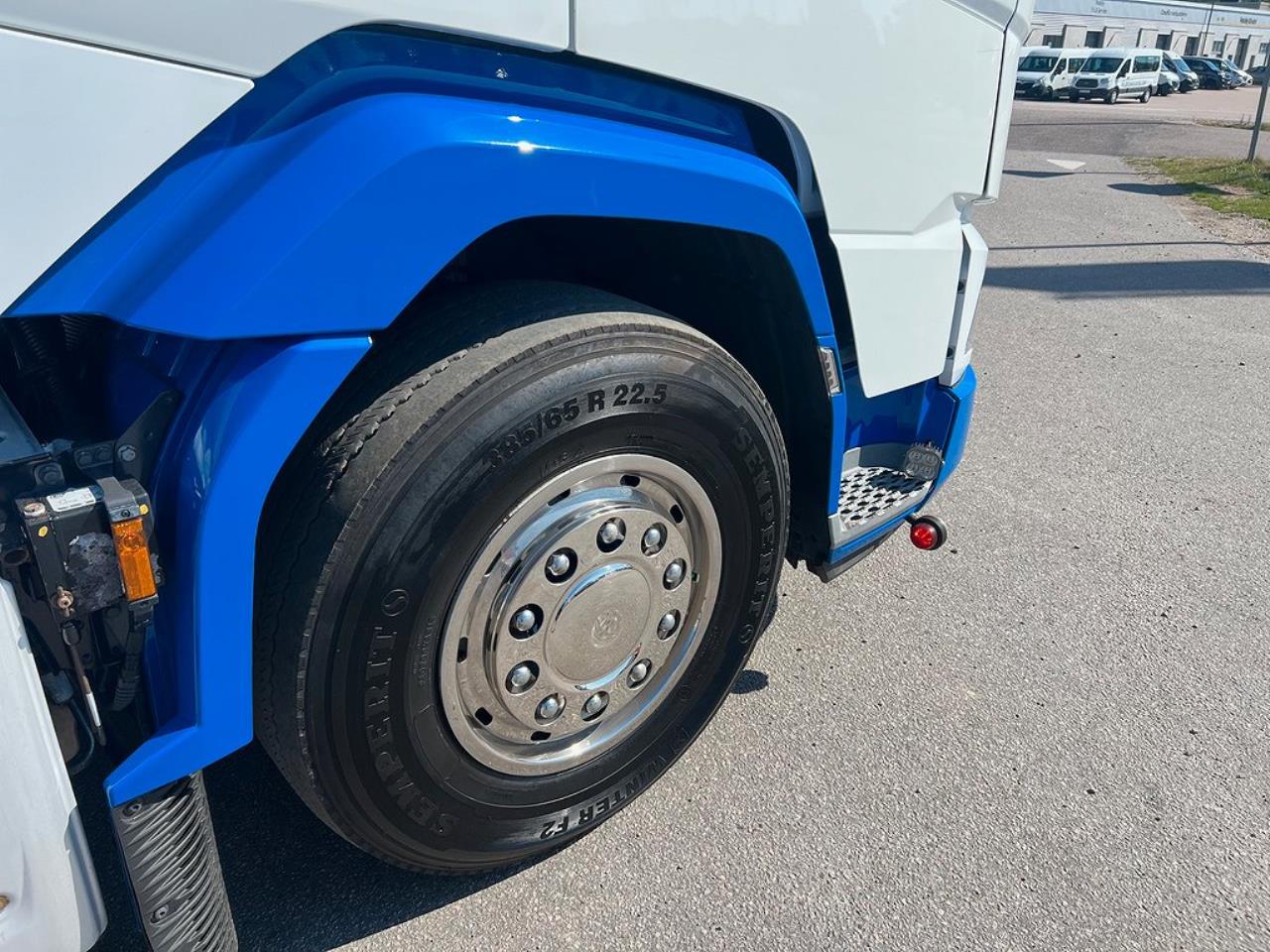 DAF XG+ 530 6x2 Dragbil ADR Klassad & Kompressor, 4,0 Hjulba 2023 - Dragbil