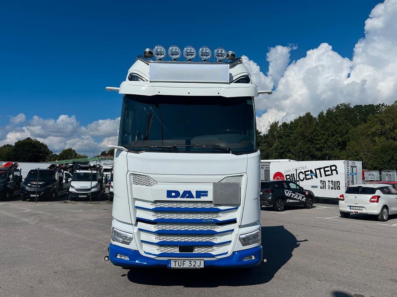 DAF XG+ 530 6x2 Dragbil ADR Klassad & Kompressor, 4,0 Hjulba 2023 - Dragbil