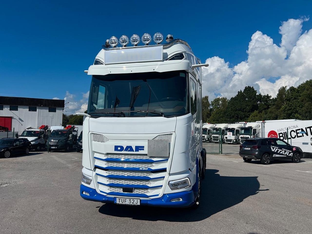 DAF XG+ 530 6x2 Dragbil ADR Klassad & Kompressor, 4,0 Hjulba 2023 - Dragbil