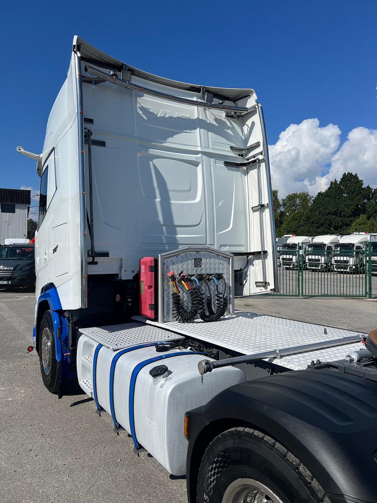 DAF XG+ 530 6x2 Dragbil ADR Klassad & Kompressor, 4,0 Hjulba 2023 - Dragbil