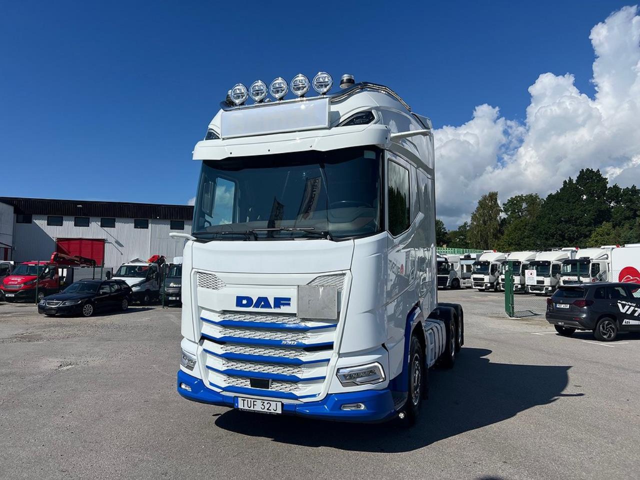 DAF XG+ 530 6x2 Dragbil ADR Klassad & Kompressor, 4,0 Hjulba 2023 - Dragbil