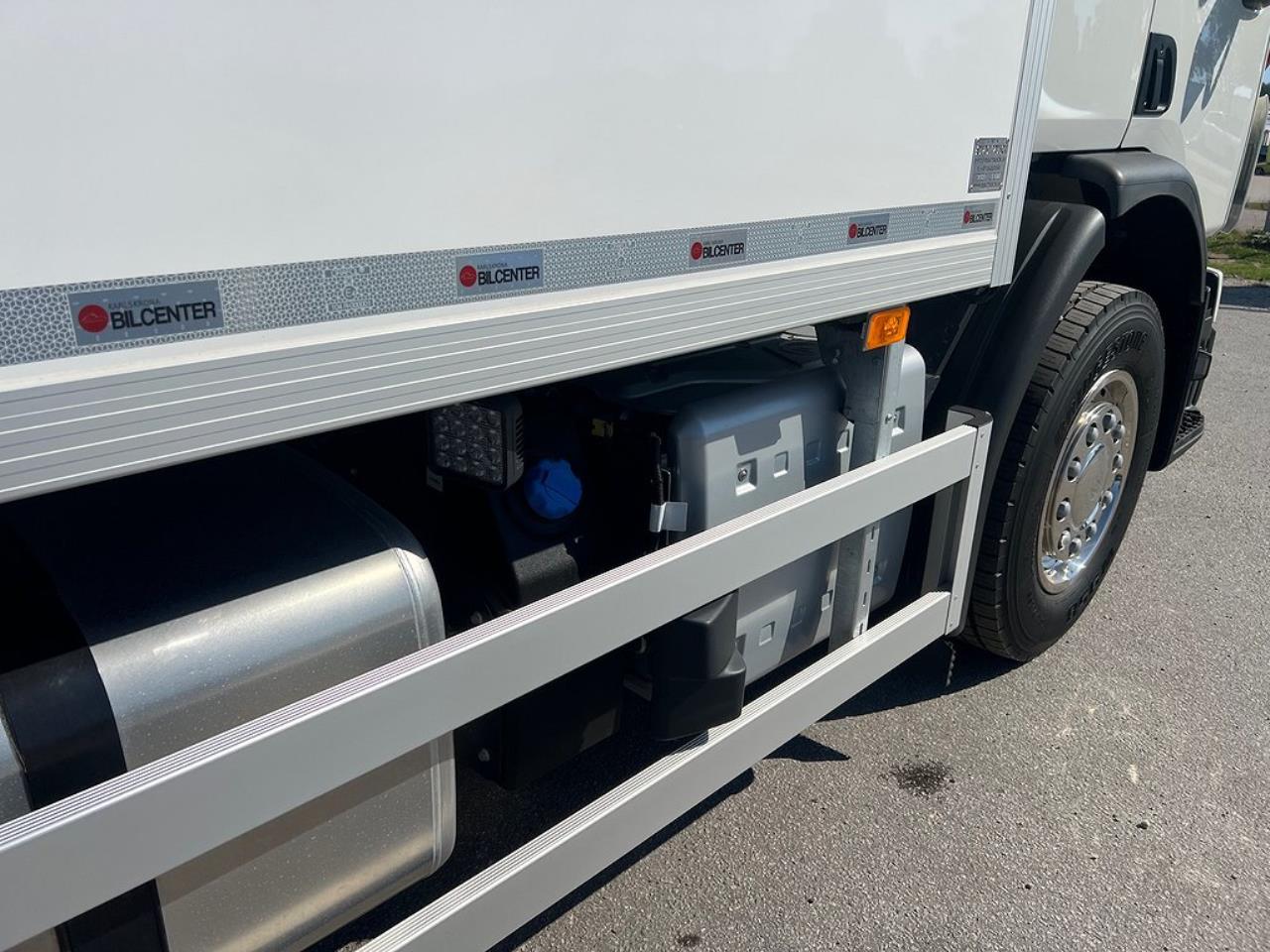 Volvo FE 320 4x2 Nya Modellen, Skåpbil med Öppningsbarsida 2024 - Skåp