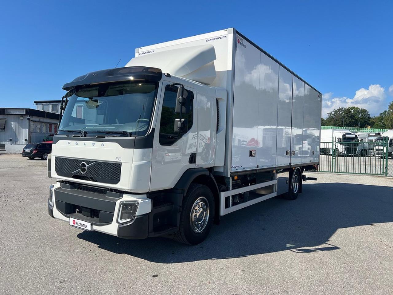 Volvo FE 320 4x2 Nya Modellen, Skåpbil med Öppningsbarsida 2024 - Skåp