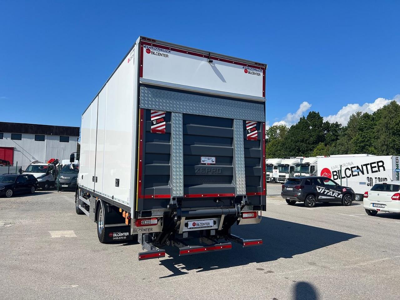 Volvo FE 320 4x2 Nya Modellen, Skåpbil med Öppningsbarsida 2024 - Skåp