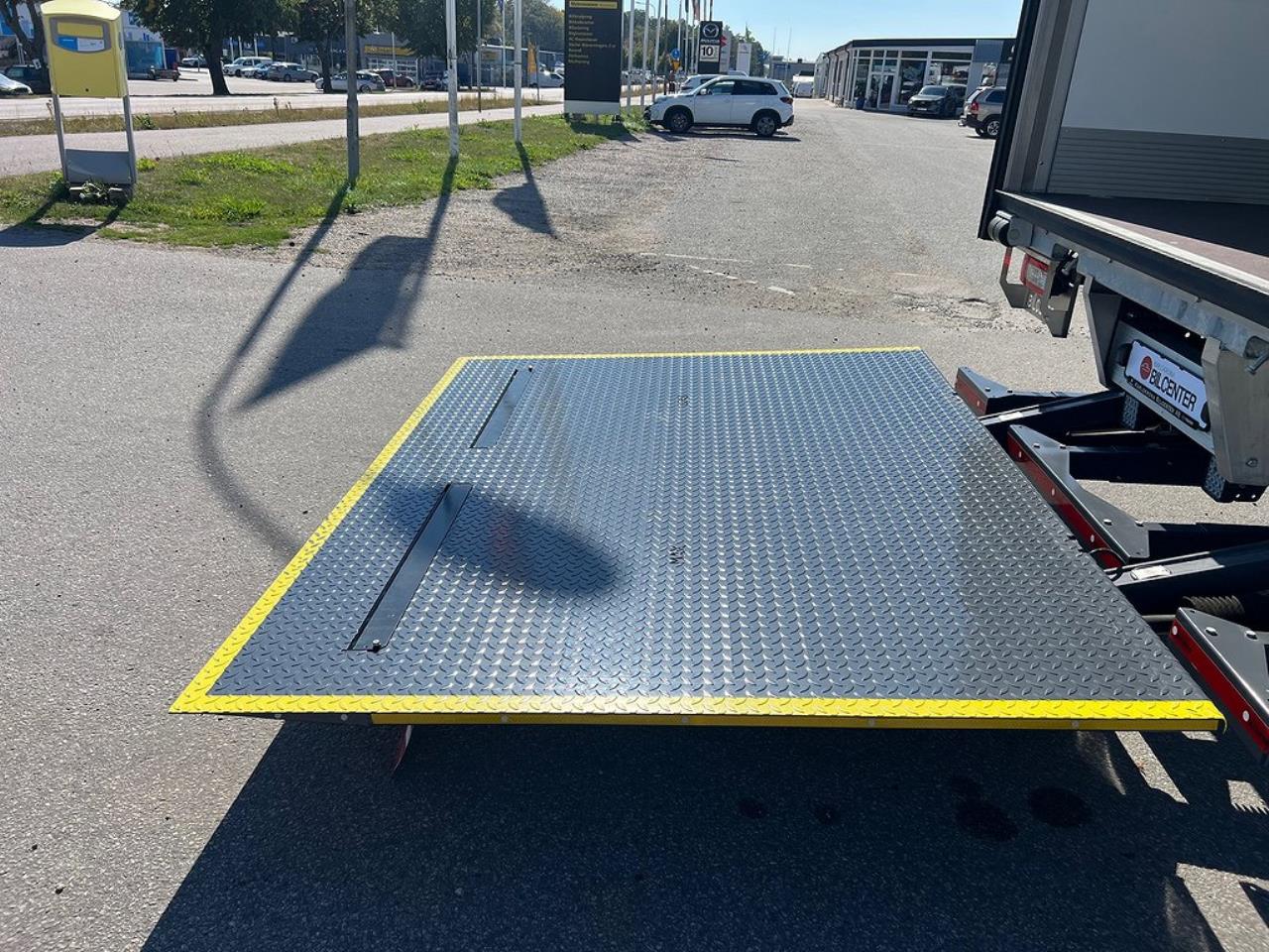 Volvo FE 320 4x2 Nya Modellen, Skåpbil med Öppningsbarsida 2024 - Skåp