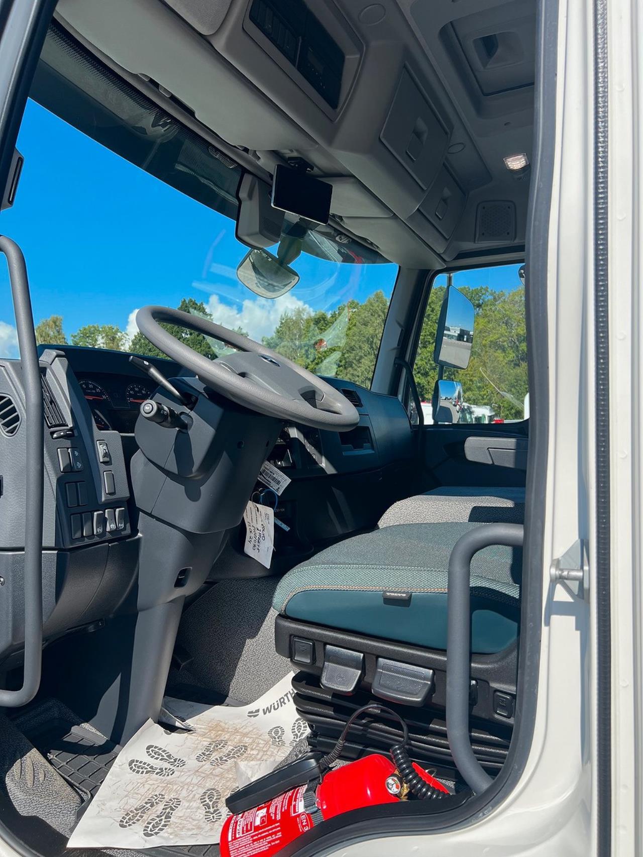 Volvo FE 320 4x2 Nya Modellen, Skåpbil med Öppningsbarsida 2024 - Skåp