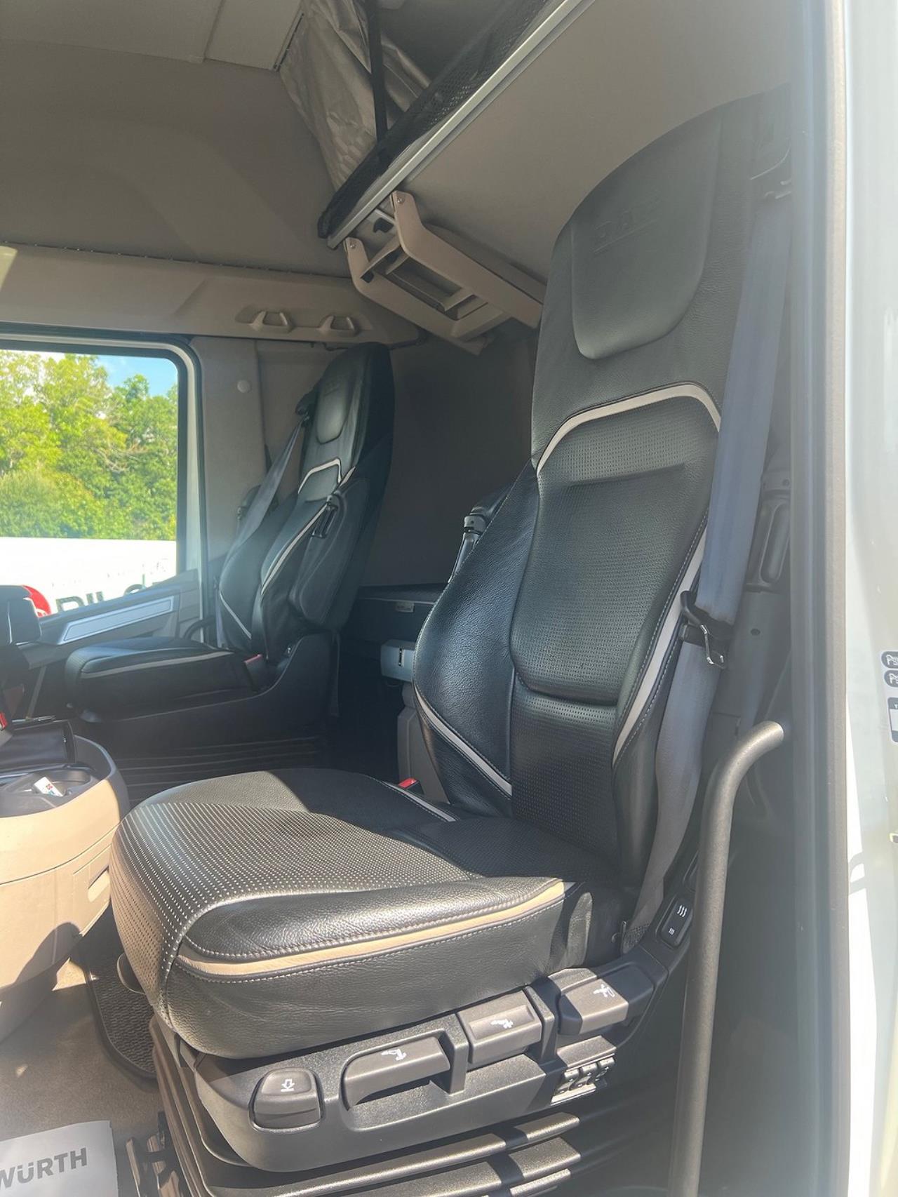 DAF XG+ 530 6x2 Dragbil ADR Klassad & Lossnings Kompressor 2023 - Dragbil