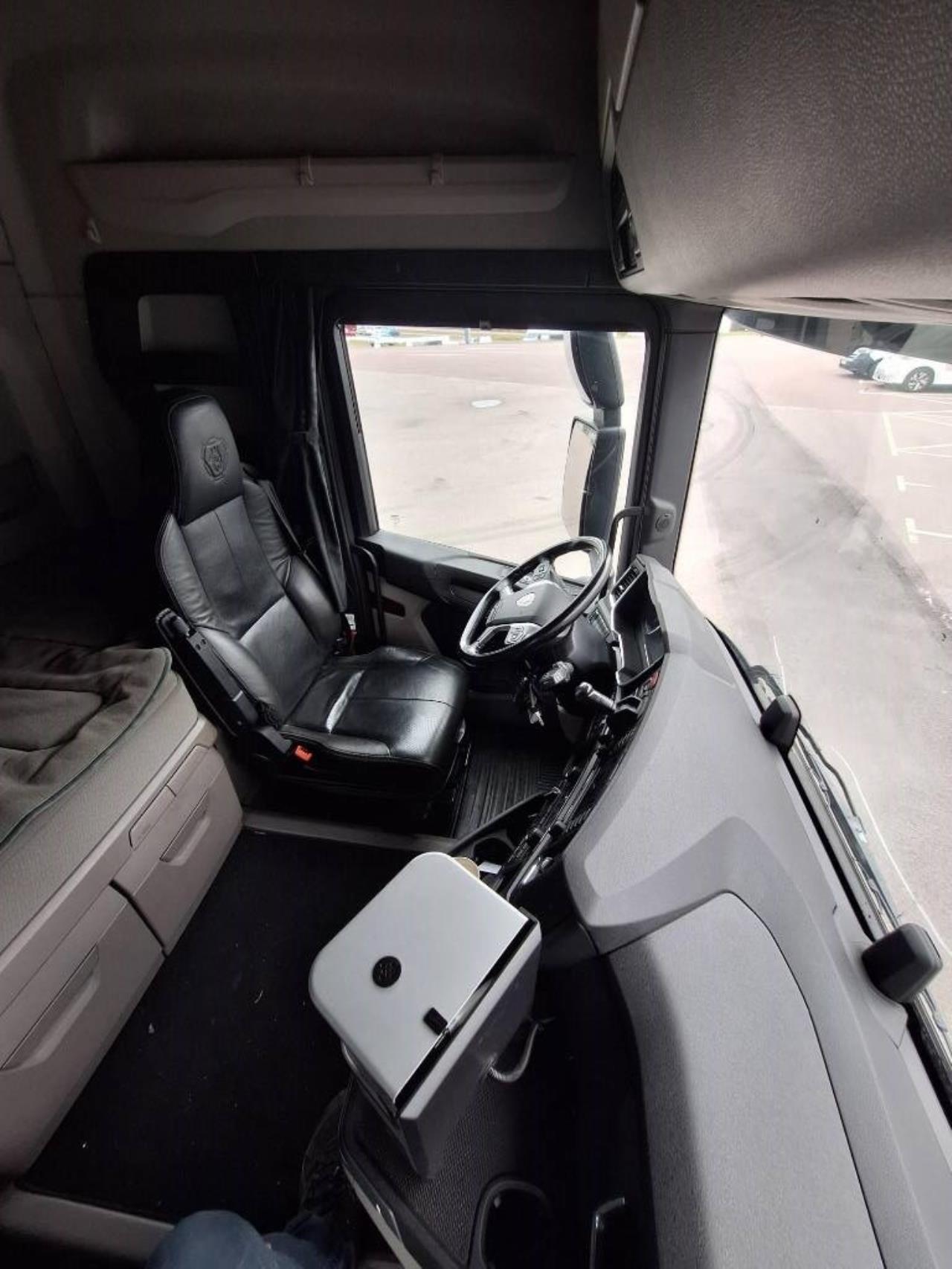 Scania R 500 B6x2*4LB 2020 - Skåp isolerat