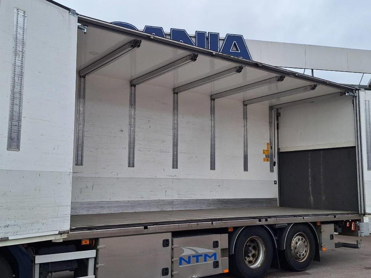 Scania R 500 B6x2*4LB 2020 - Skåp isolerat