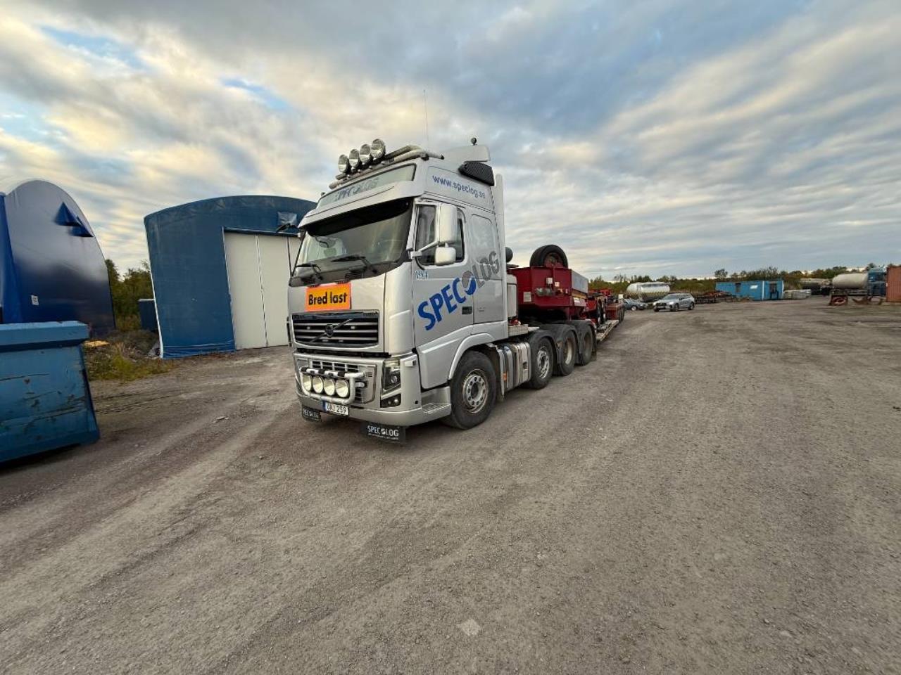 Volvo FH16 700 / Faymonville STBZ-7VA 2011 - Dragbil