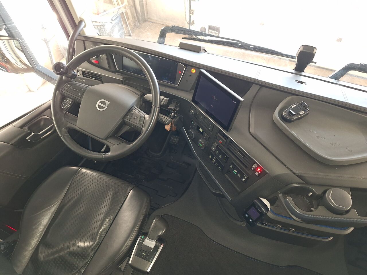 Volvo FH 6x2 Skåp Kyl/Frys 2023 - Skåp isolerat