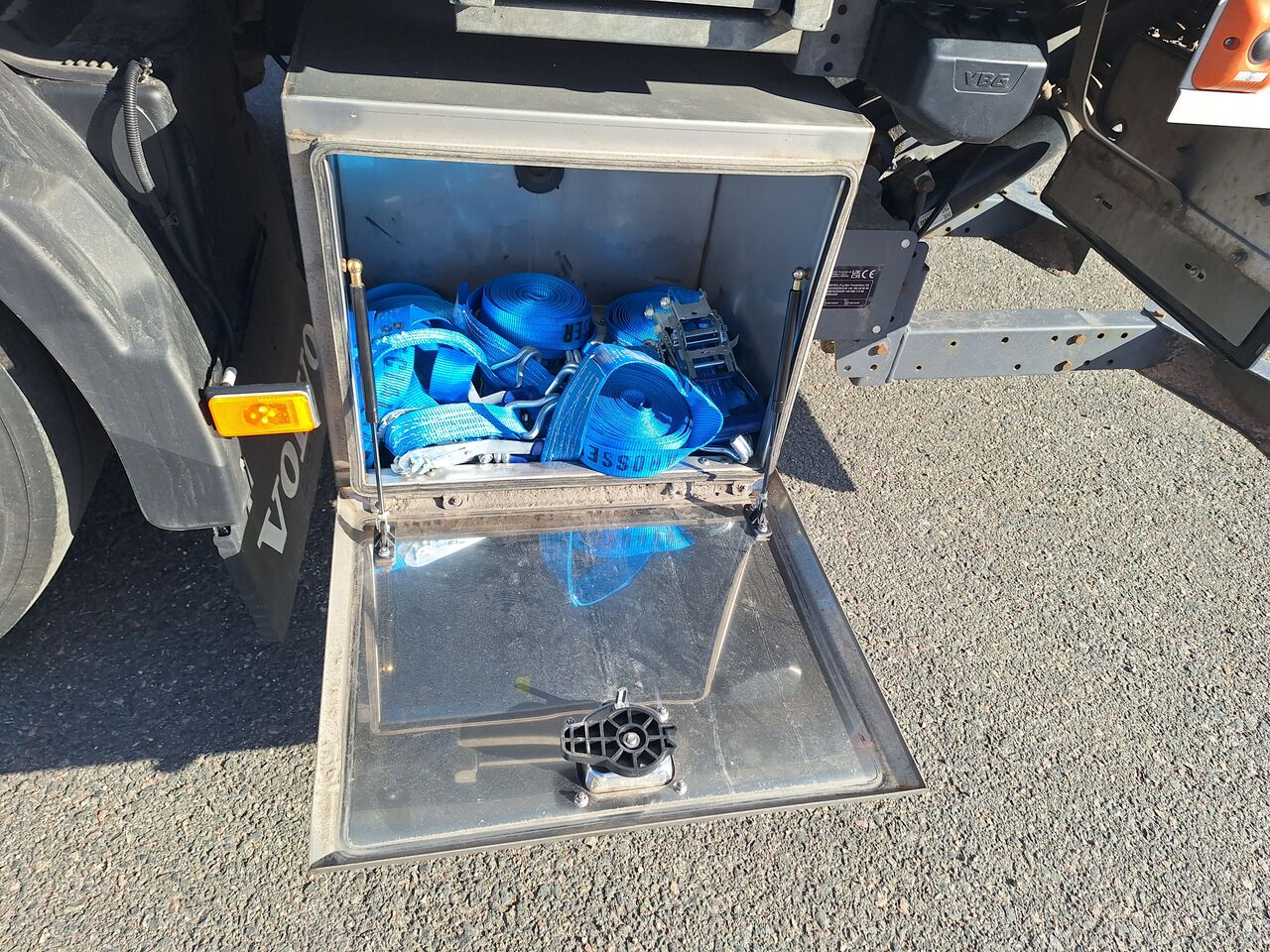 Volvo FH 6x2 Sk&aring;p Kyl/Frys 2024 - Sk&aring;p isolerat