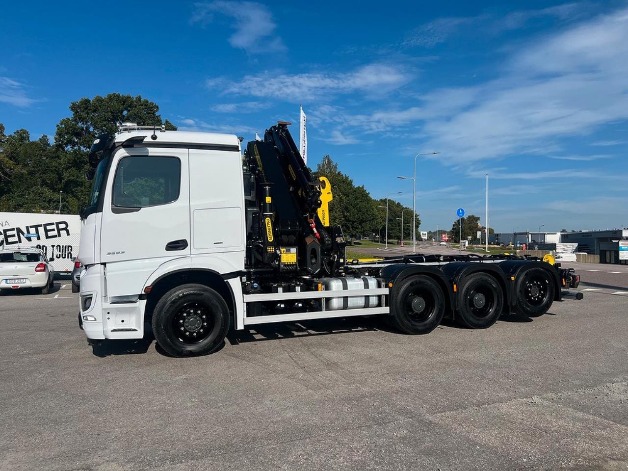 Mercedes-Benz Arocs 3553 8x4*4 Kranväxlare Palfinger & Jibb 2023 - Kran