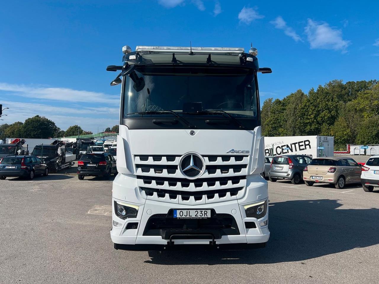 Mercedes-Benz Arocs 3553 8x4*4 Kranväxlare Palfinger & Jibb 2023 - Kran