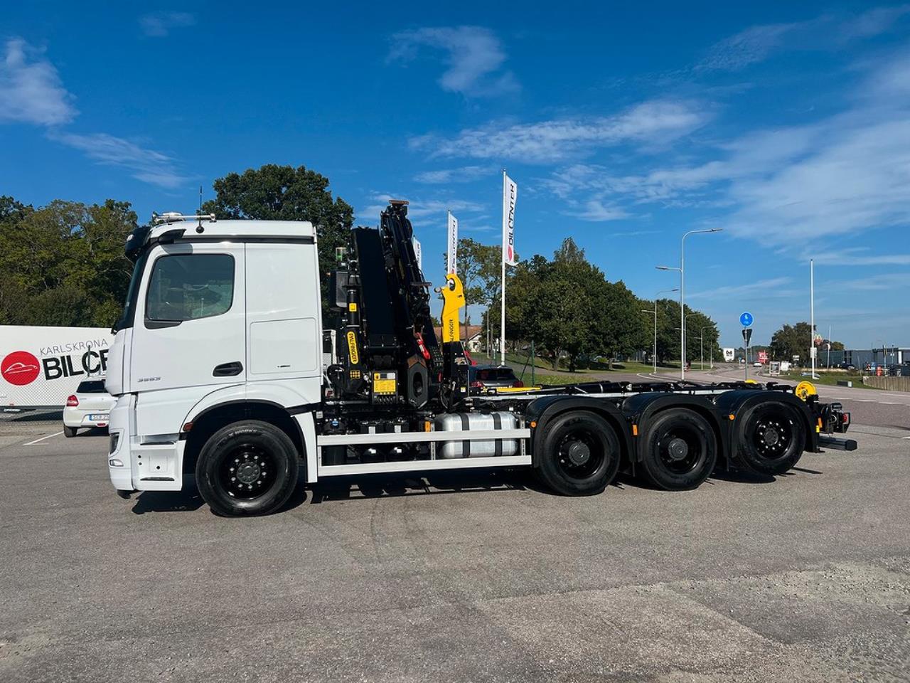 Mercedes-Benz Arocs 3553 8x4*4 Kranväxlare Palfinger & Jibb 2023 - Kran