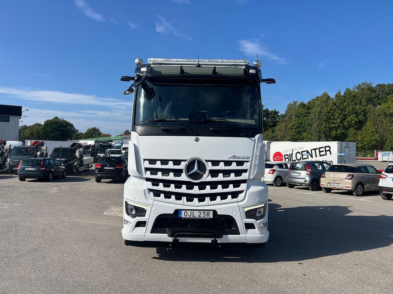 Mercedes-Benz Arocs 3553 8x4*4 Kranväxlare Palfinger & Jibb 2023 - Kran