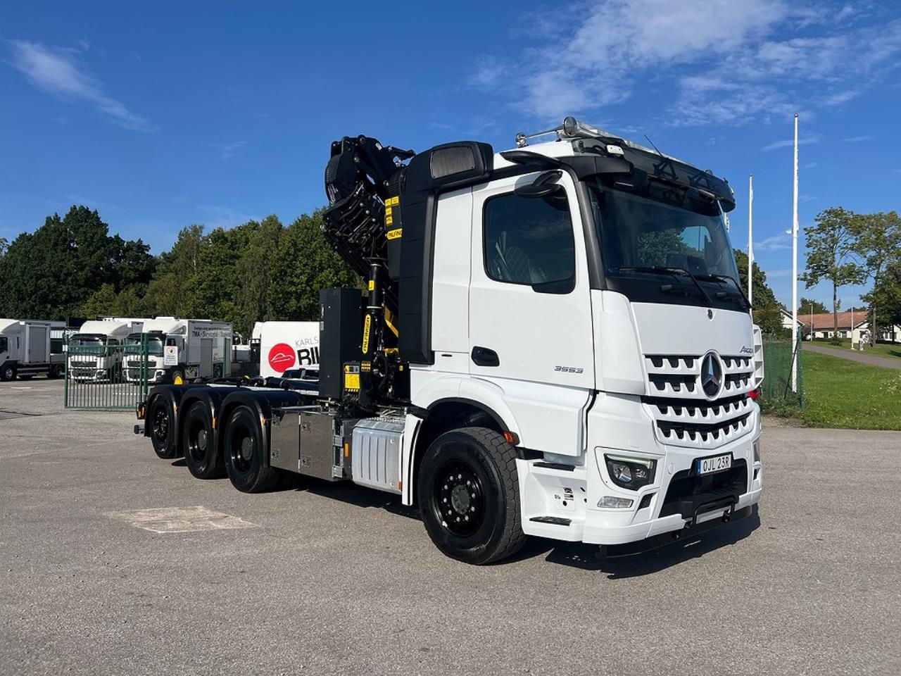 Mercedes-Benz Arocs 3553 8x4*4 Kranväxlare Palfinger & Jibb 2023 - Kran