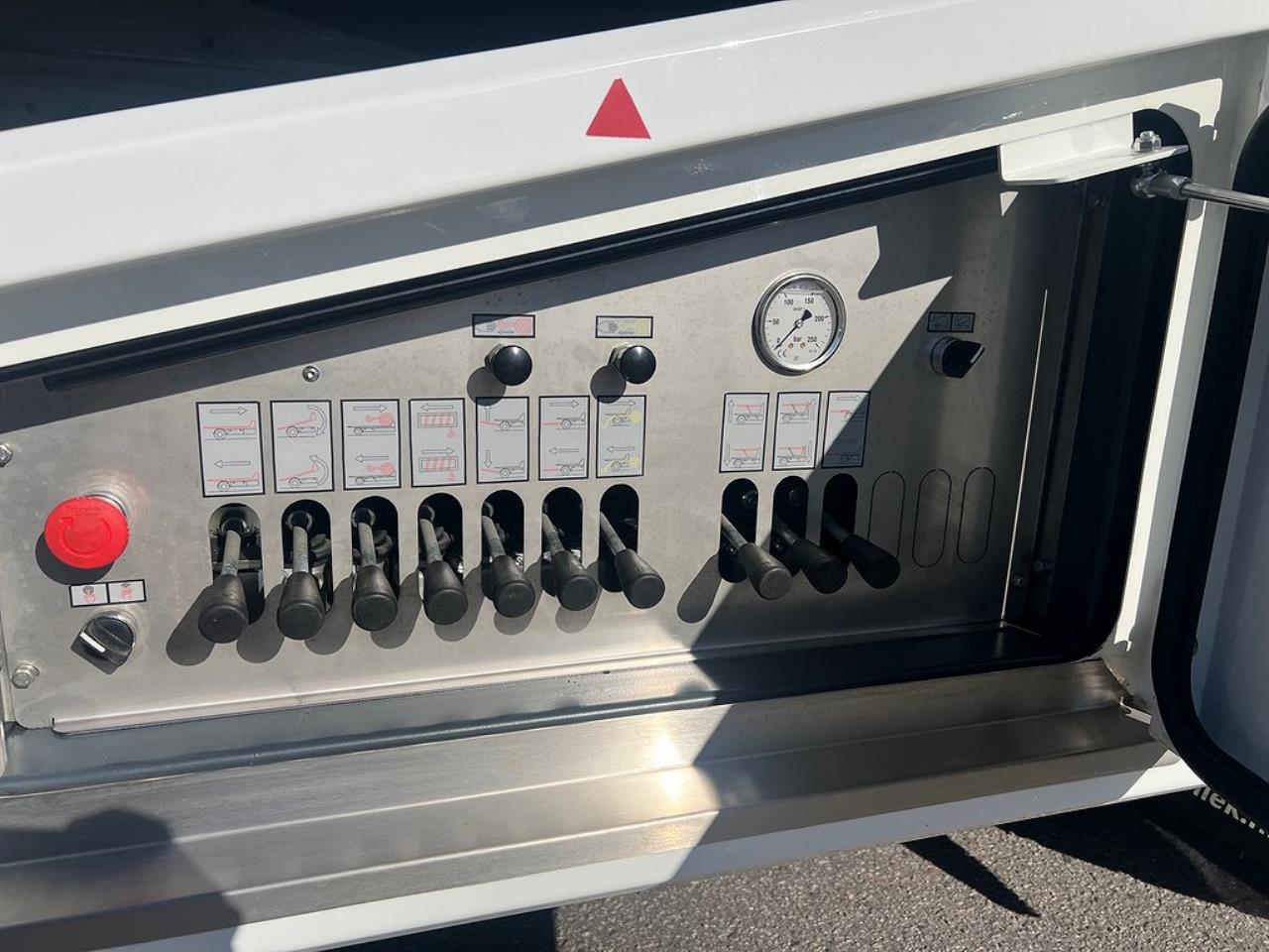 Volvo FM 380 4x2 Bärgningsbil 3-Lastare, Ny Skick, Påkostad 2024 - Bärgningsbil