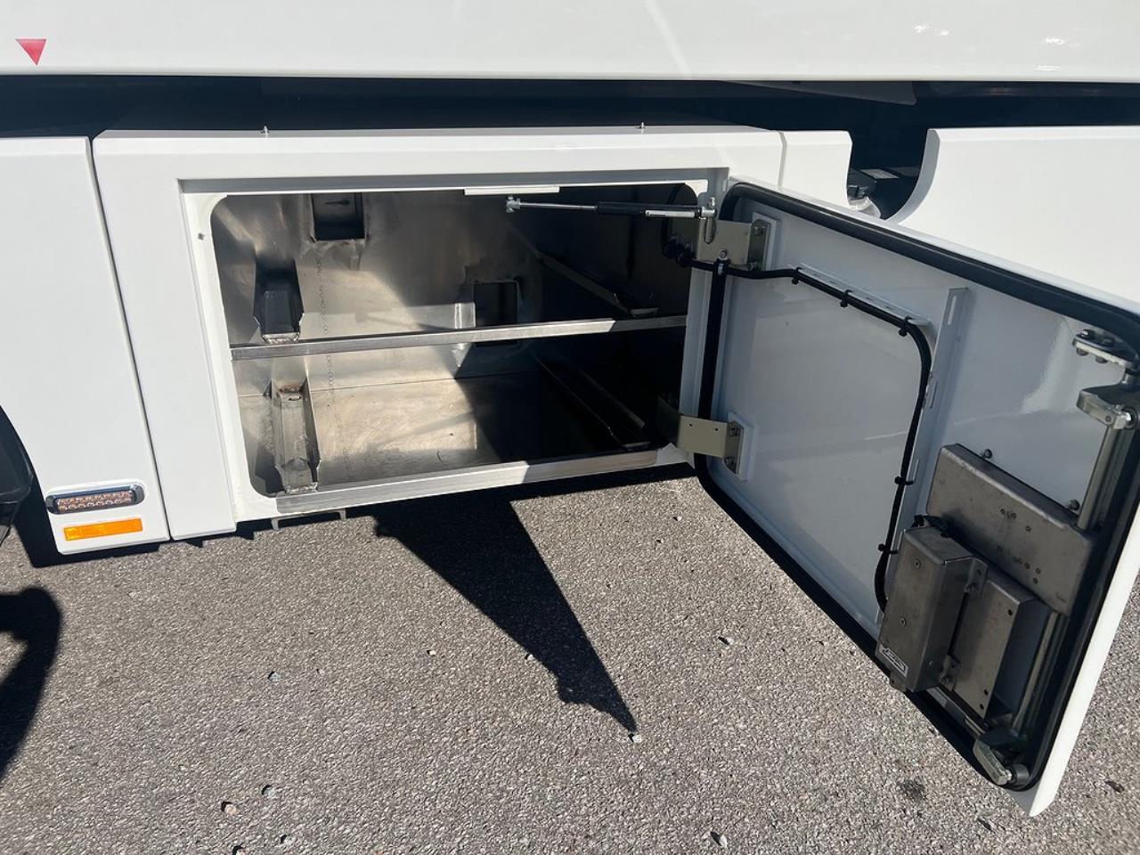 Volvo FM 380 4x2 Bärgningsbil 3-Lastare, Ny Skick, Påkostad 2024 - Bärgningsbil