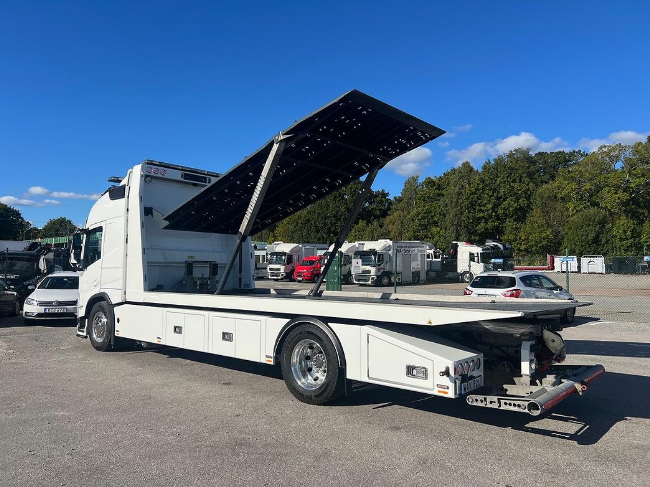 Volvo FM 380 4x2 Bärgningsbil 3-Lastare, Ny Skick, Påkostad 2024 - Bärgningsbil