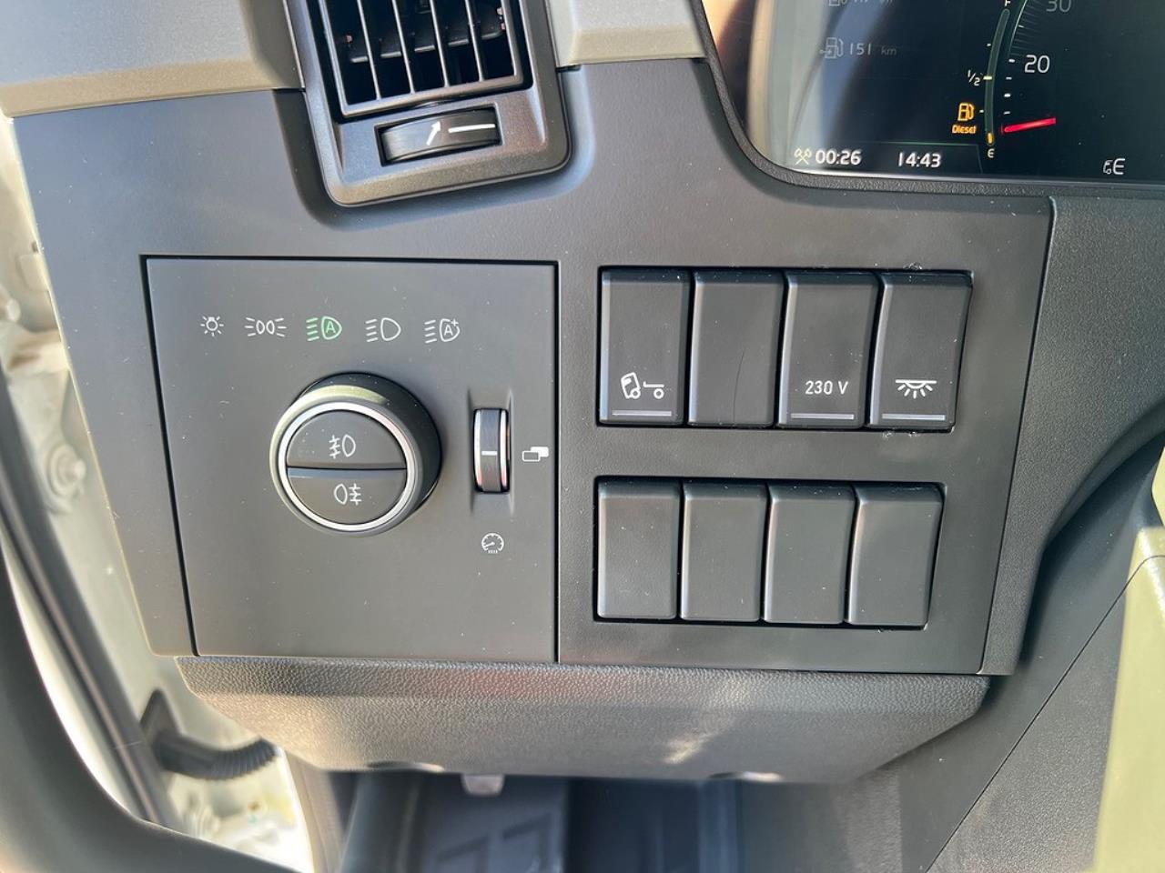 Volvo FM 380 4x2 Bärgningsbil 3-Lastare, Ny Skick, Påkostad 2024 - Bärgningsbil