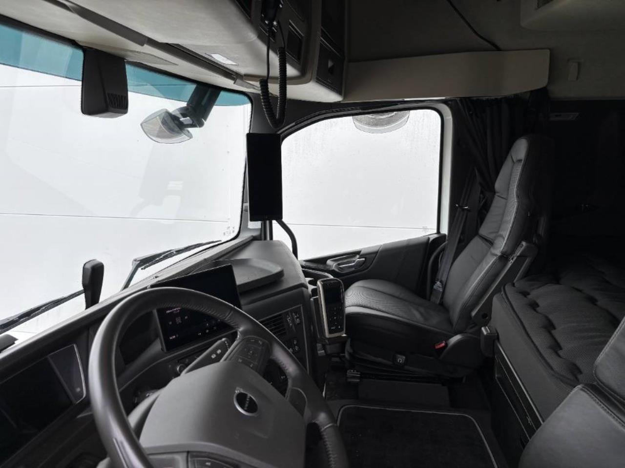 Volvo FH 780 AERO Timmer ekipage 2024 - Timmer