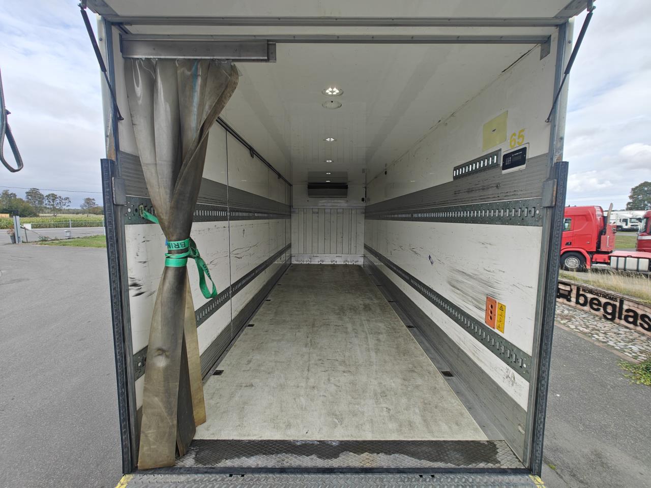 SCANIA P410 2019 - Skåp