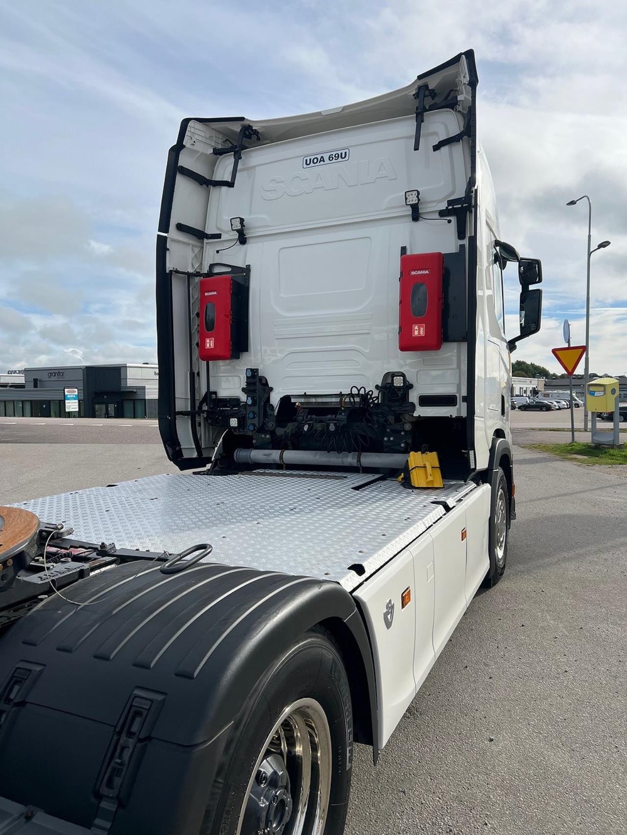 Scania R650 6x4 Tandem Dragbil FULL ADR 3,95 Hjulbas Euro 6 2021 - Dragbil