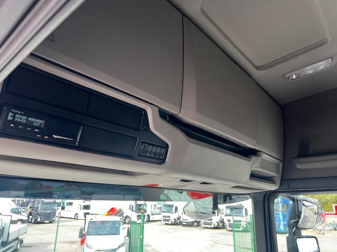 Scania R650 6x4 Tandem Dragbil FULL ADR 3,95 Hjulbas Euro 6 2021 - Dragbil
