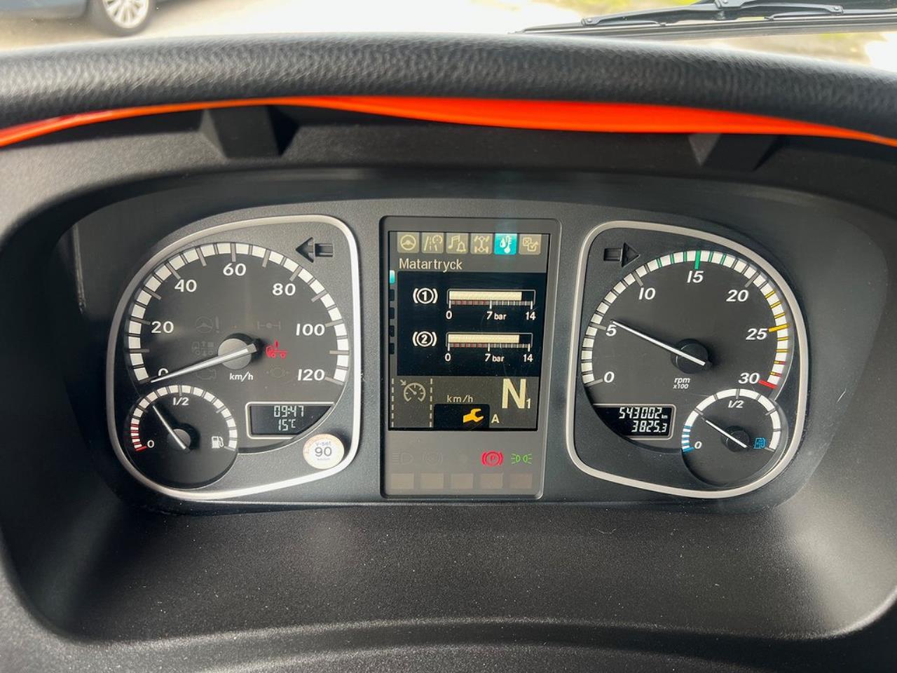 Mercedes-Benz Atego 1530 4x2 Bärgningsbil Sovhytt Euro 6 2017 - Bärgningsbil