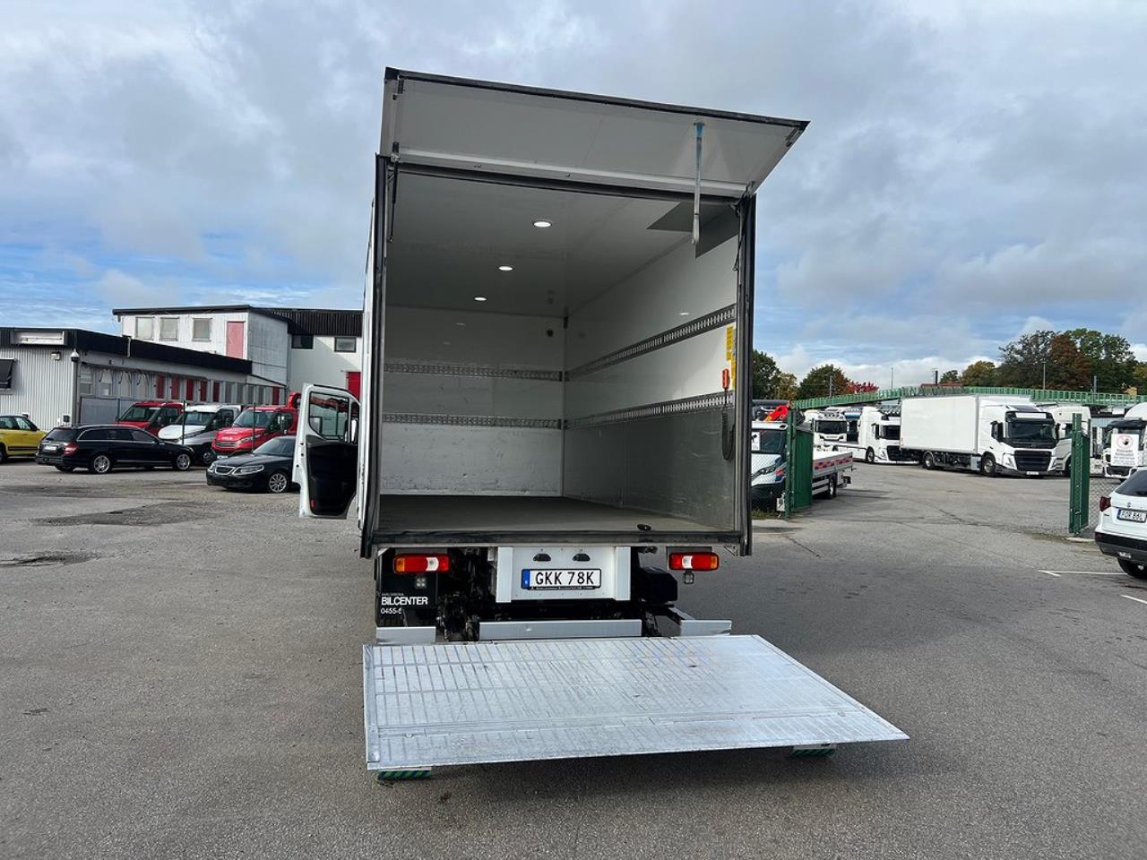 Iveco Daily 72C18 Skåpbil Öppningsbarsida Euro 6 2022 - Övrigt