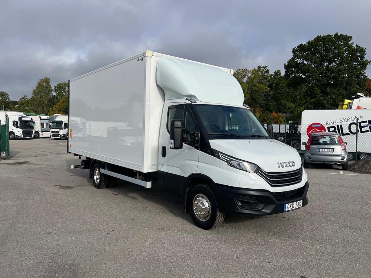 Iveco Daily 72C18 Skåpbil Öppningsbarsida Euro 6 2022 - Övrigt