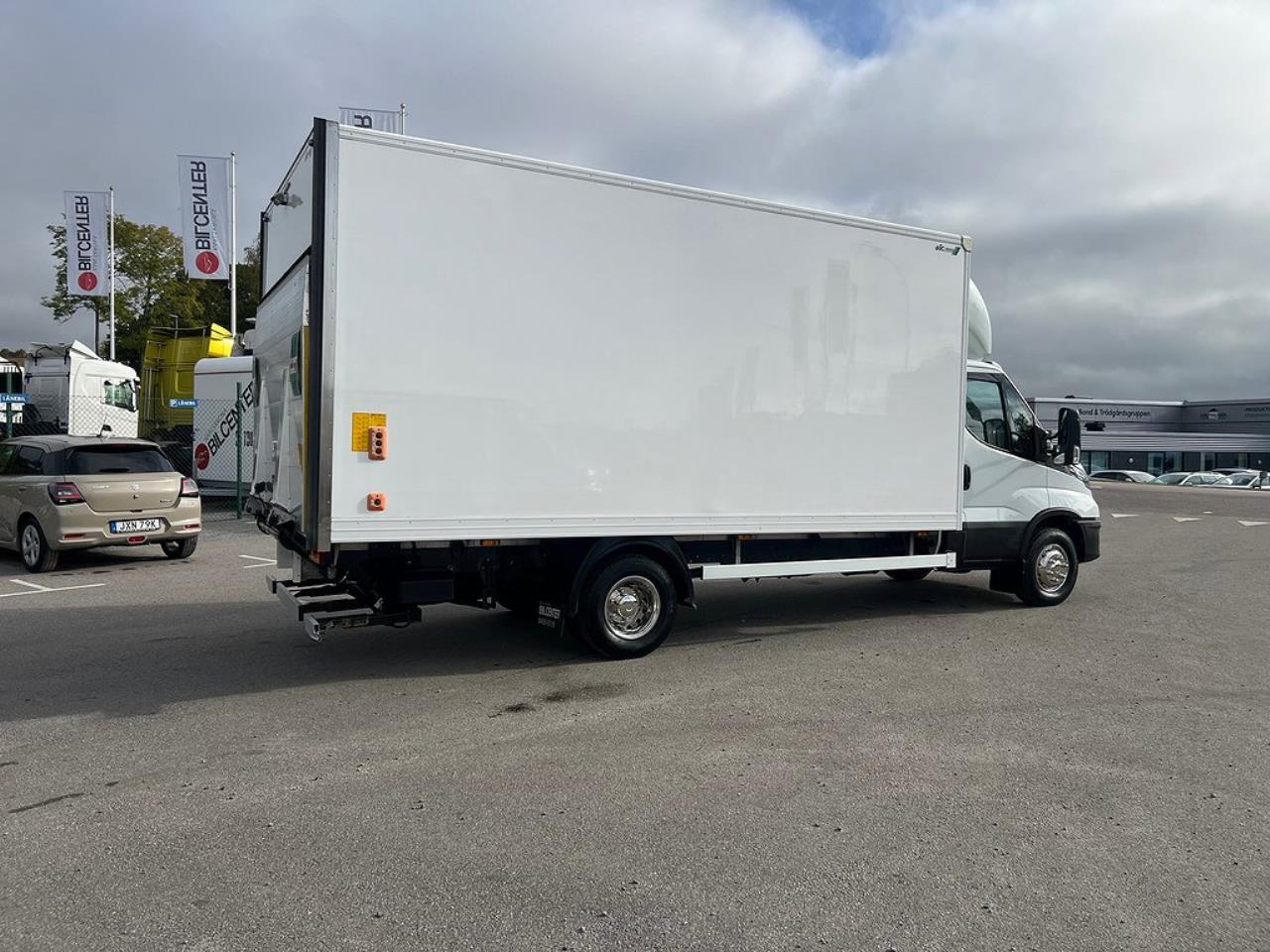 Iveco Daily 72C18 Skåpbil Öppningsbarsida Euro 6 2022 - Övrigt