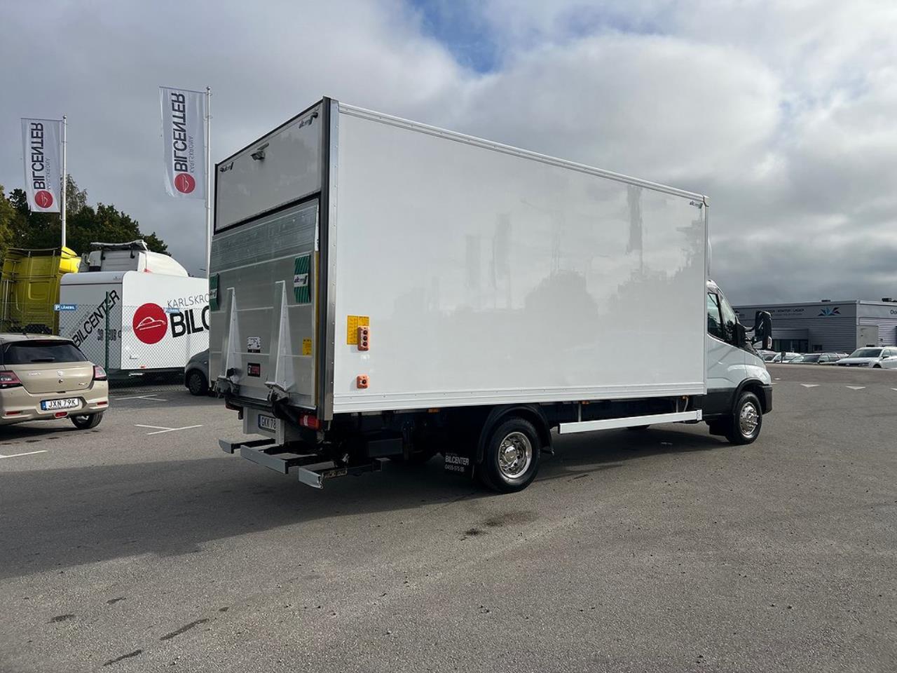 Iveco Daily 72C18 Skåpbil Öppningsbarsida Euro 6 2022 - Övrigt