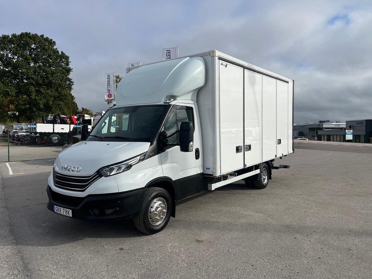Iveco Daily 72C18 Skåpbil Öppningsbarsida Euro 6 2022 - Övrigt