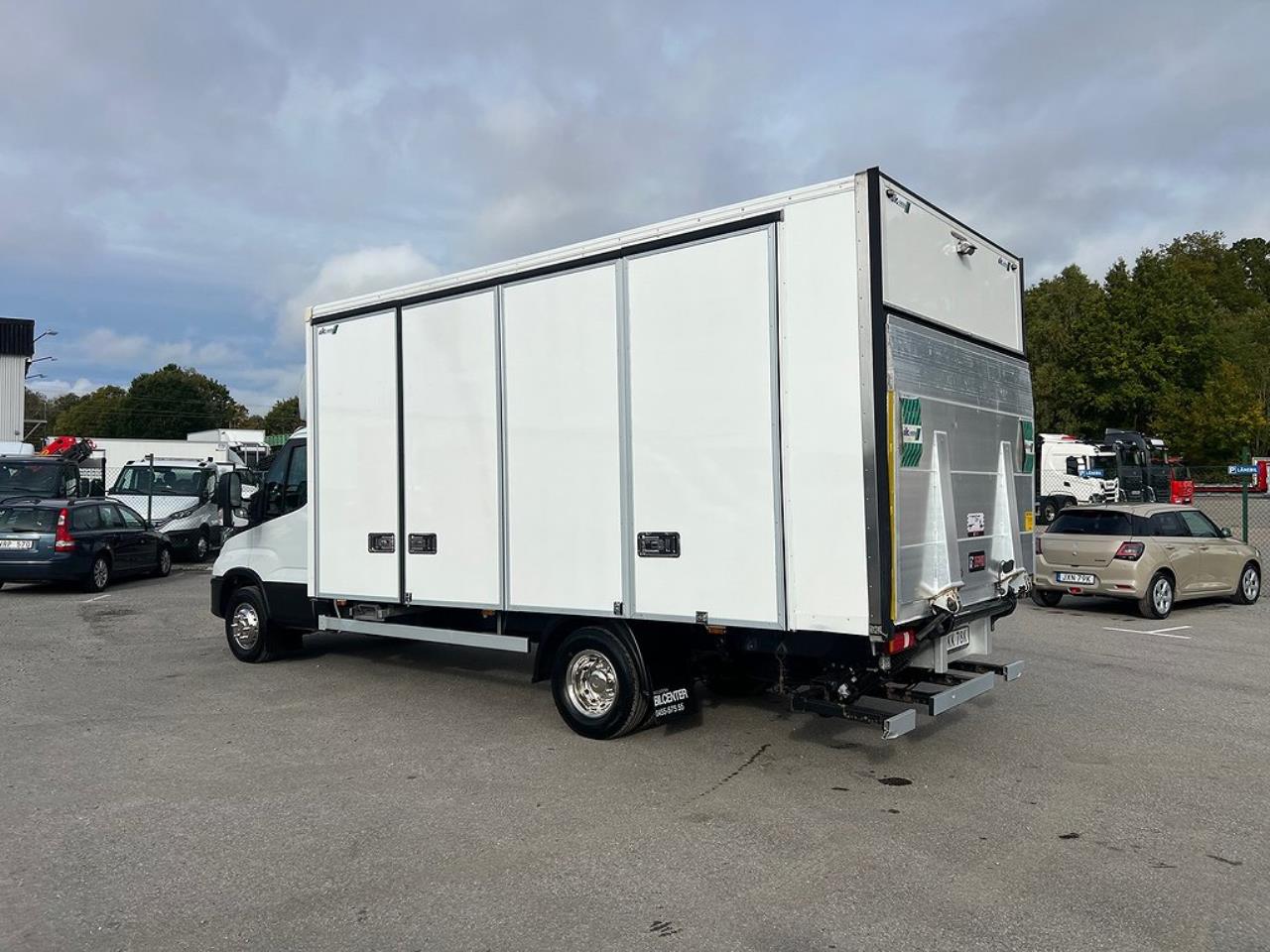 Iveco Daily 72C18 Skåpbil Öppningsbarsida Euro 6 2022 - Övrigt