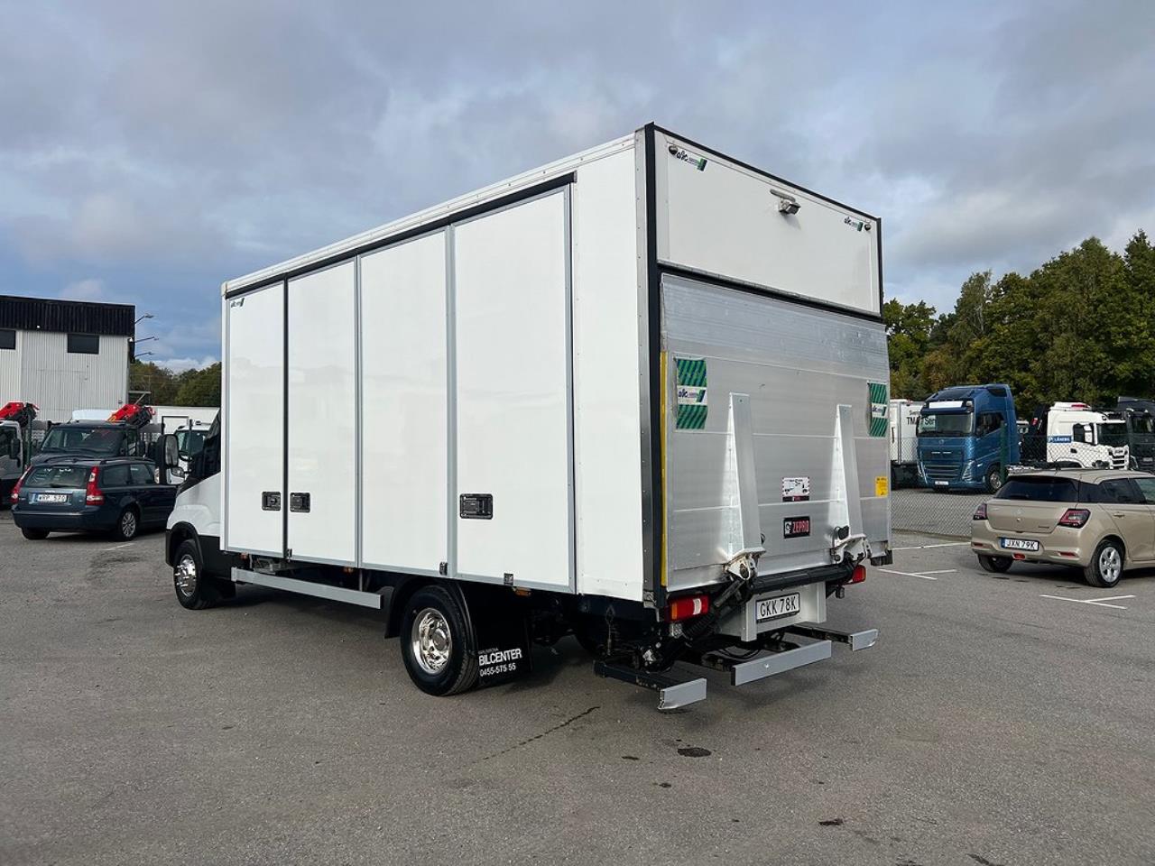Iveco Daily 72C18 Skåpbil Öppningsbarsida Euro 6 2022 - Övrigt