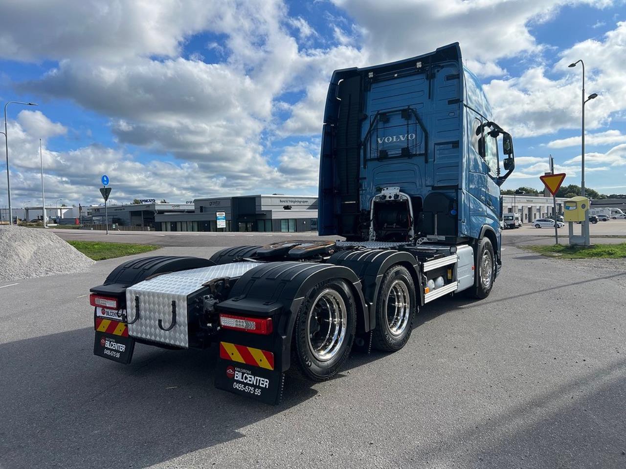 Volvo FH13 540 6x4 Dragbil Lyftbar Tandem Axel, Retarder 2023 - Dragbil