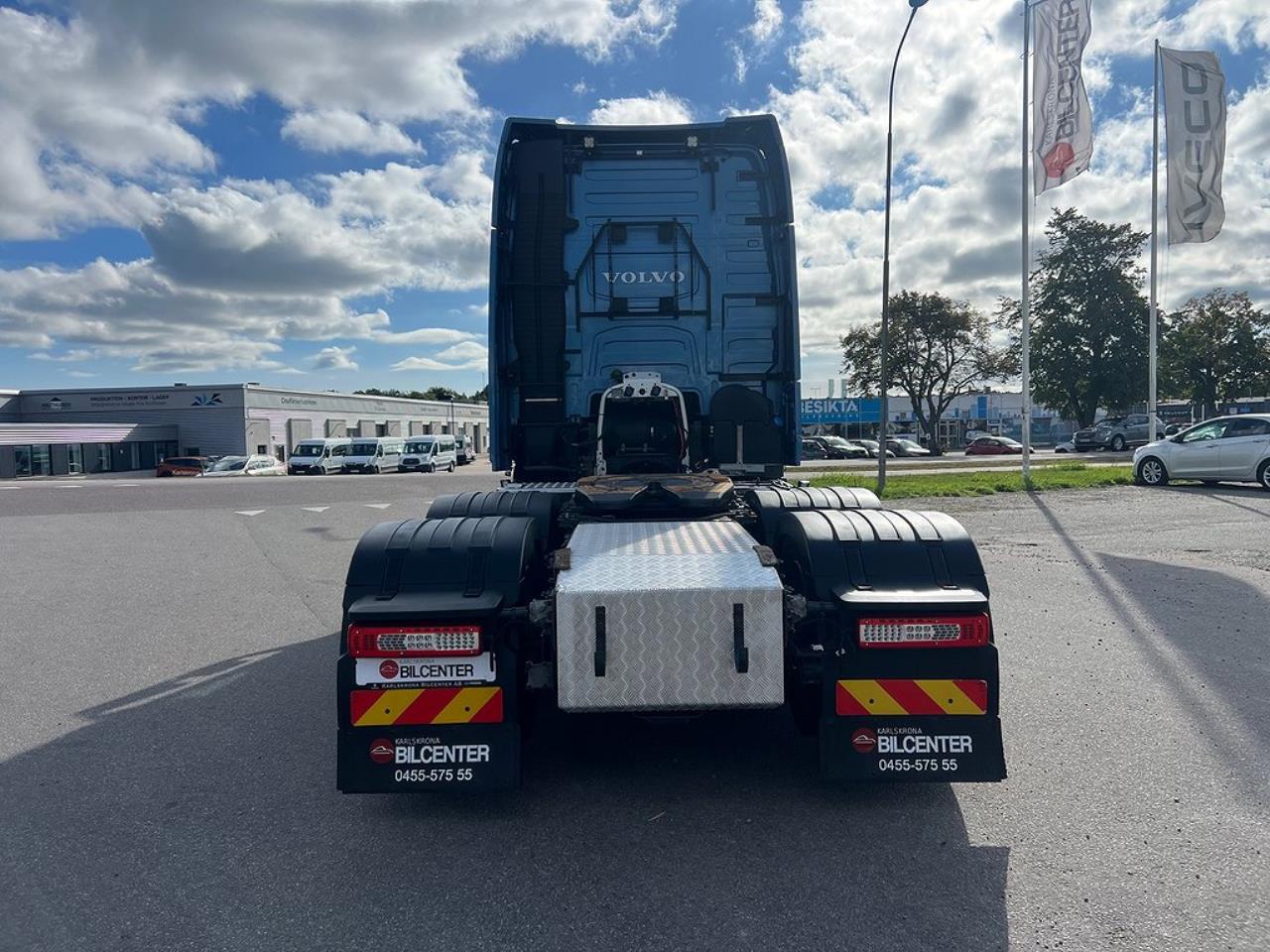 Volvo FH13 540 6x4 Dragbil Lyftbar Tandem Axel, Retarder 2023 - Dragbil